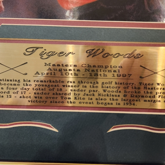 1997 Beautifully Framed Tiger Woods Masters Champion 34×18 - Picture 4 of 6